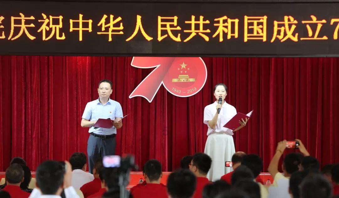 探索高中读重点高中普通班还是普通高中重点班?红迪网平台,分享交流乐趣无限